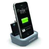 Laad de batterij van uw iPhone op terwijl u uw eigen batterij oplaadt.
